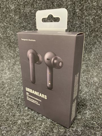 856164-2 UrbanEars Alby Bluetooth headphones