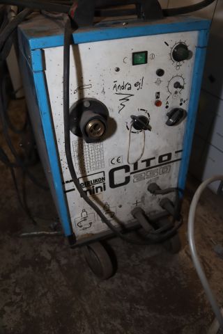 856284-2 MIG welding Oerlikon Minicito 250