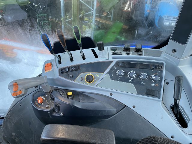 833883-28 Valtra N104 - 2018 122Hp (1024h)