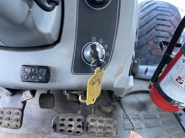 833883-33 Valtra N104 - 2018 122Hp (1024h)