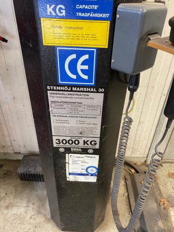 855066-3 Scissor lift Stenhöj Marshall 30