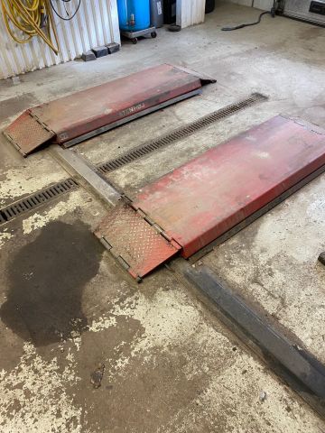 855066-1 Scissor lift Stenhöj Marshall 30