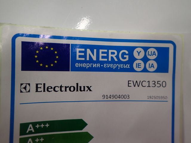 752200-4 Washing machine E-lux