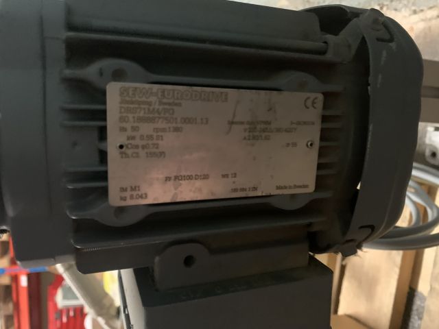 827693-5 Everything on the pallet