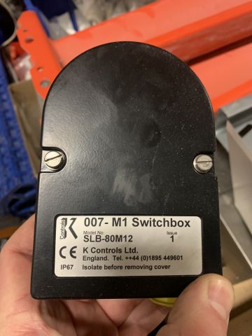 827693-11 Everything on the pallet