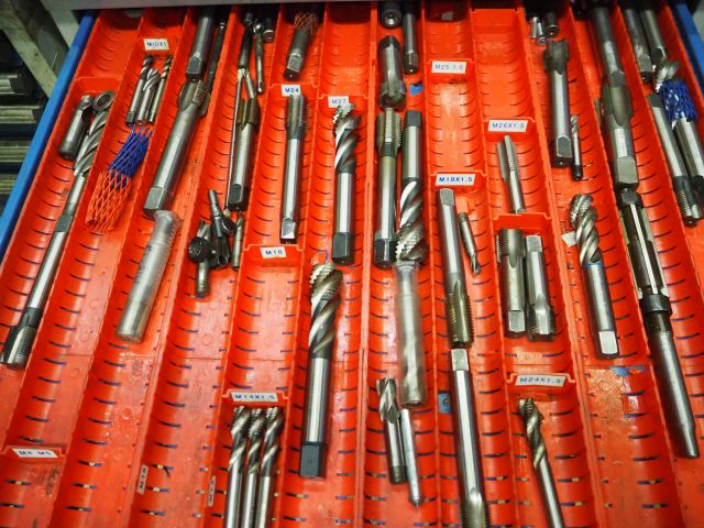 857444-12 Pedersen VPU-900 Milling Machine