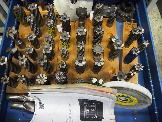 857444-19 Pedersen VPU-900 Milling Machine