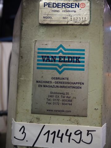 857444-21 Pedersen VPU-900 Milling Machine