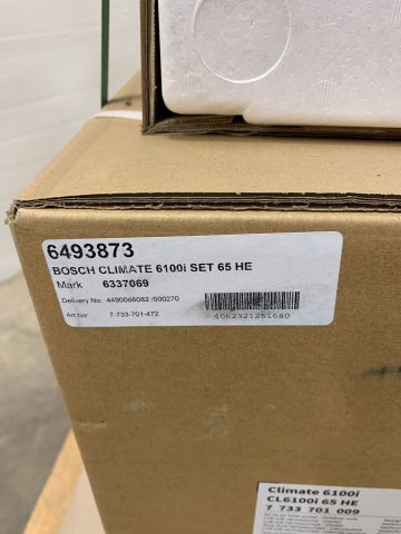 857826-5 Luftvärmepump Bosch Climate 6100i Set 65 HE