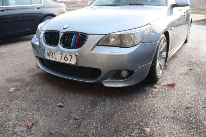 857857-3 BMW 530i Sedan Automatisk, 258hk, 2005