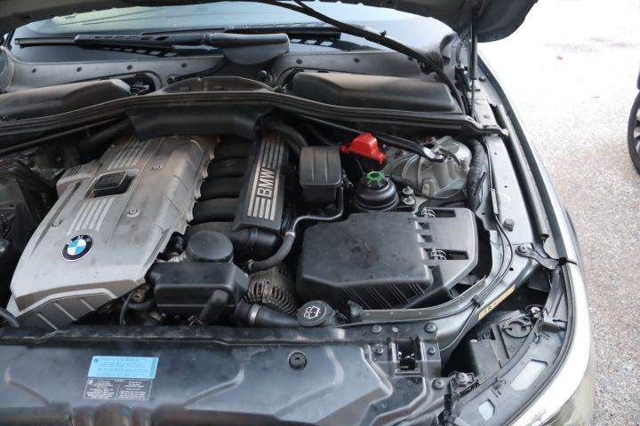 857857-37 BMW 530i Sedan Automatisk, 258hk, 2005