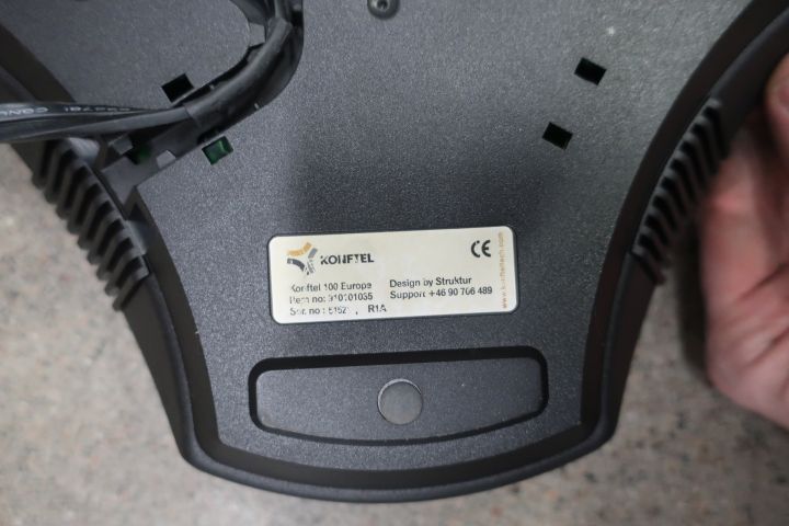 833492-6 2 conference phones - Polycom and Konftel