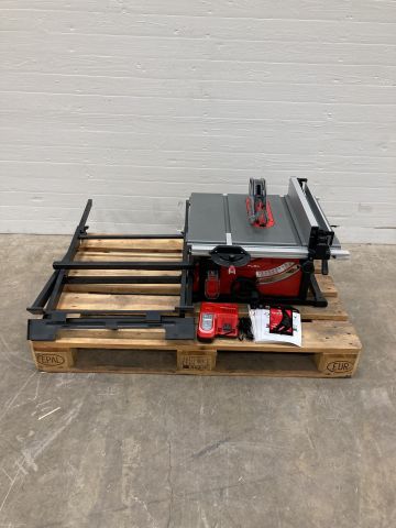 857269-2 Bordssåg Milwaukee M18 FTS210-0 ( Utan batteri )