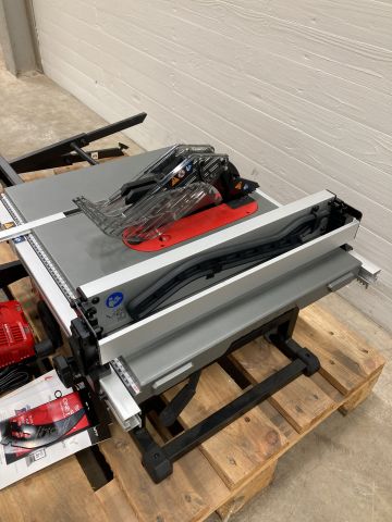 857269-7 Bordssåg Milwaukee M18 FTS210-0 ( Utan batteri )