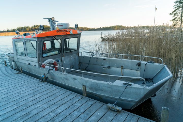 857861-2 Work boat Eldorado SFB 7223 - 1981