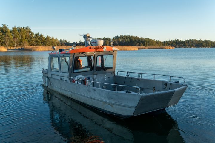 857861-48 Work boat Eldorado SFB 7223 - 1981