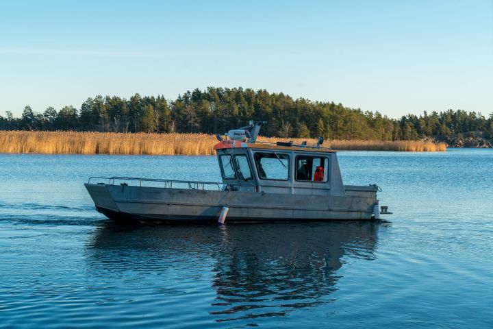 857861-60 Work boat Eldorado SFB 7223 - 1981
