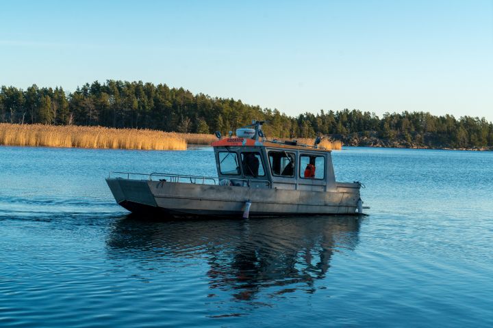 857861-61 Work boat Eldorado SFB 7223 - 1981