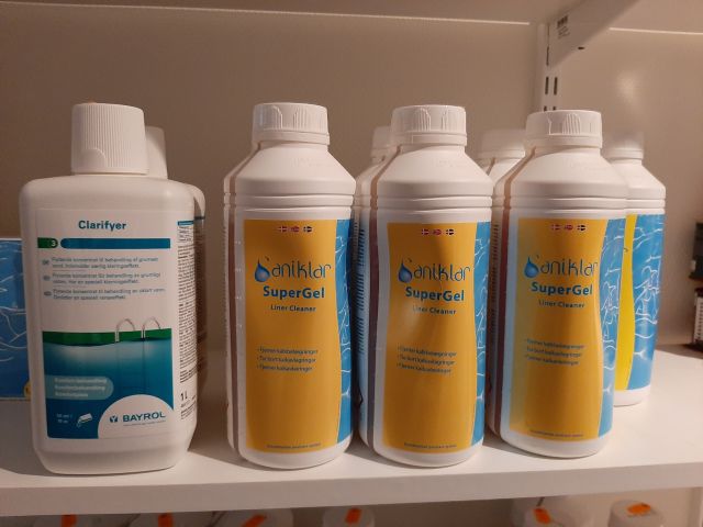 804400-4 Pool accessories, Salts, Detergents etc.