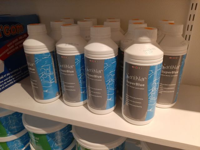 804400-13 Pool accessories, Salts, Detergents etc.