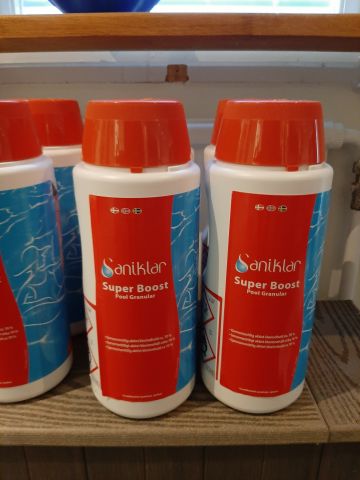 804400-30 Pool accessories, Salts, Detergents etc.