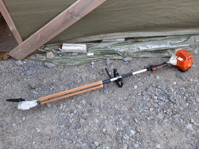 804508-2 Grass trimmer - Stihl HL 75