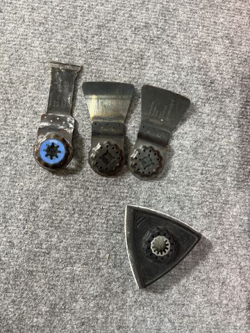 806029-5 Collection of tools - Angle grinder, drill screwdriver and pipe tool