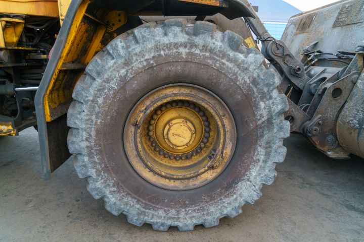858324-41 Wheel loader Volvo L220F - 2008