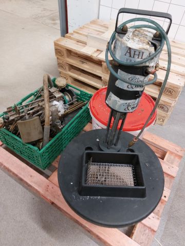 852774-16 Label machine Krones Universella. (wet glue machine).