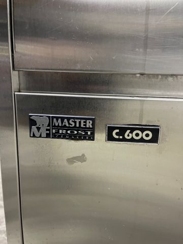 857761-4 Ice machine Masterfrost C600. Ice cube machine approx. 45 kg / day