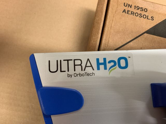 809847-16 Cleaning equipment: Aluminum stand for mop, air freshener, detergent