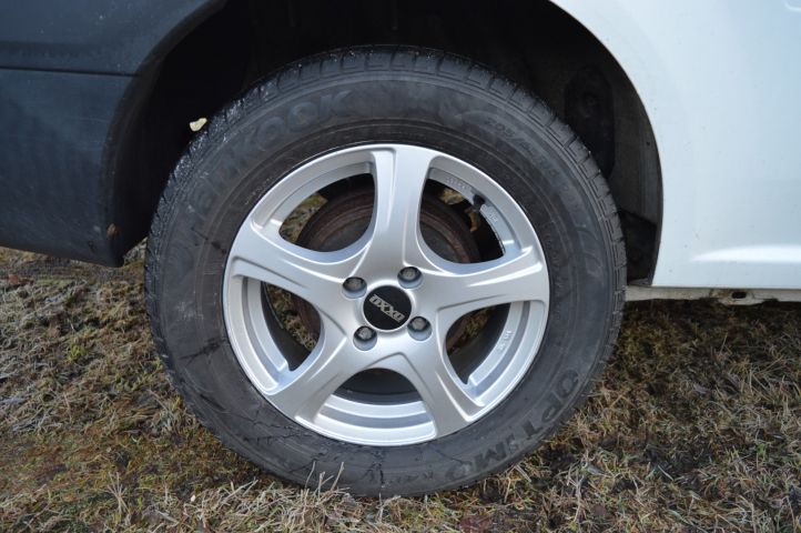 779465-12 Dacia Logan Pick-Up 1.6 Manual 87hp -2010