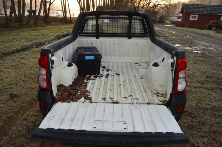 779465-16 Dacia Logan Pick-Up 1.6 Manual 87hp -2010