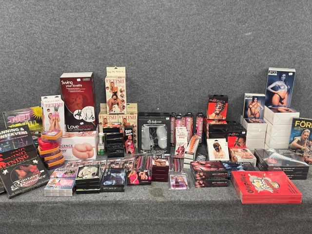 828675-1 BDSM Toys, Sex swing, Sex toys, Doll etc.
