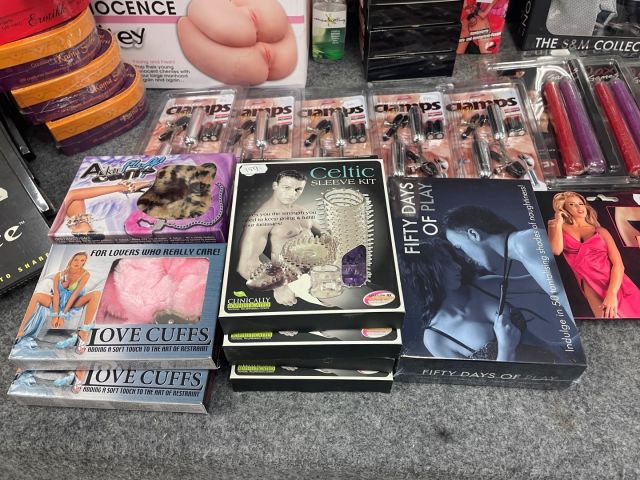 828675-15 BDSM Toys, Sex swing, Sex toys, Doll etc.