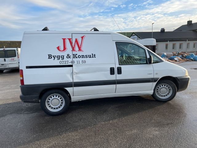 806113-6 Citroen Jumpy SK HDI 110, WOO730 -04