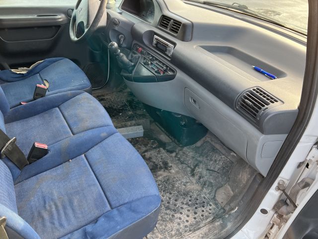 806113-23 Citroen Jumpy SK HDI 110, WOO730 -04