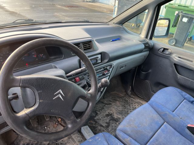 806113-25 Citroen Jumpy SK HDI 110, WOO730 -04