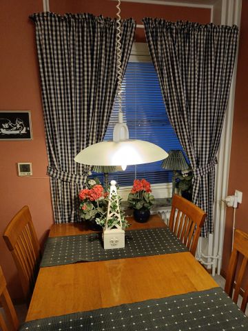 754208-12 Furniture and movables from 2 room apartment