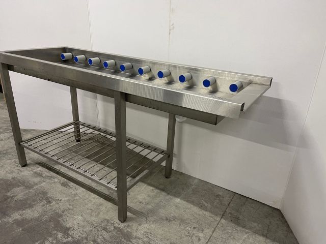 860108-3 Dispensing bench with rollers right / left, grille lower shelf. About 170x60x90cm