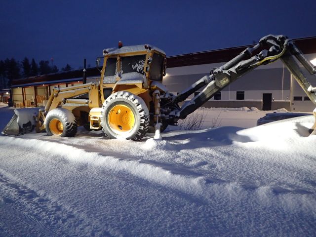 752279-38 Hymas backhoe loader (New VAT info)