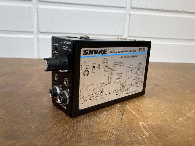 860452-1 Shure FP22 Stereo Headphone Amplifier