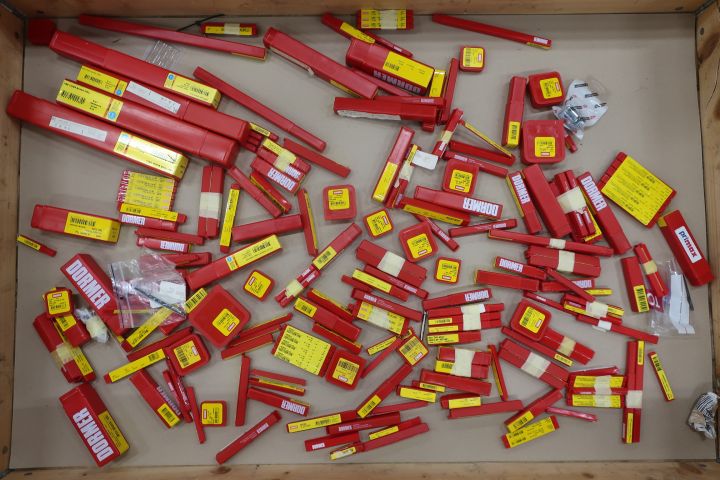 860277-1 Assortment of cutting tools Dormer (Drills, thread cuts and threaded pins)