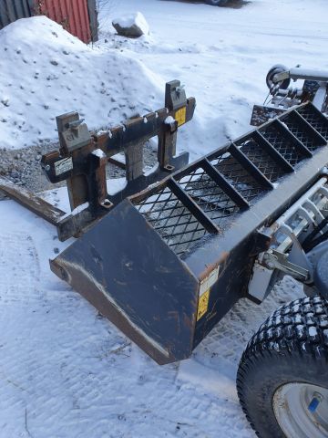 824429-10 Loader Multione M20D NEW MOVIE