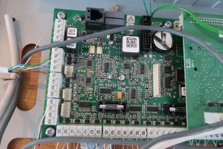 860539-8 Alarm center, Concept 4000 / Galaxy 520