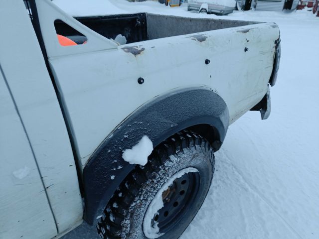 825953-32 Nissan NP300 -2011 Reg: FXP080 Repair Object