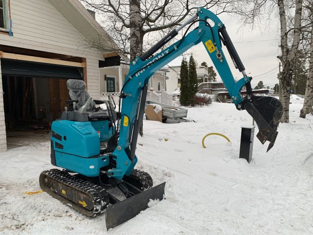 809362-3 Crawler excavator mini excavator Infront YFE18