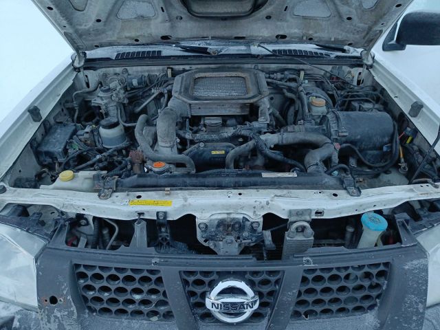 825953-54 Nissan NP300 -2011 Reg: FXP080 Repair Object