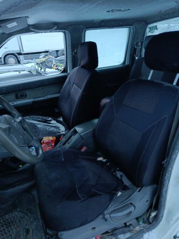 825953-63 Nissan NP300 -2011 Reg: FXP080 Repair Object