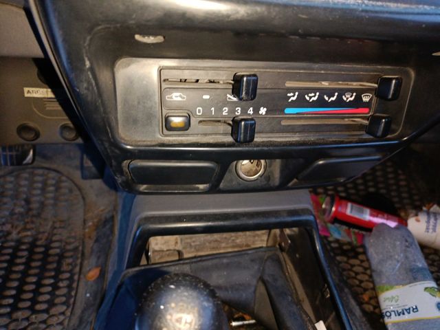 825953-66 Nissan NP300 -2011 Reg: FXP080 Repair Object